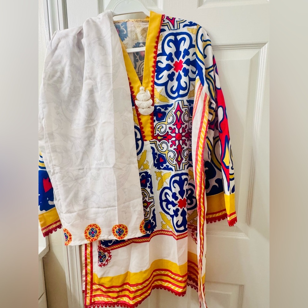 Colorful Patterned Tunic 2 piece - image 3